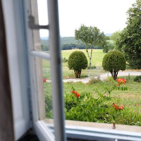 Chateau De Villeneuve - Montolieu Esterno foto