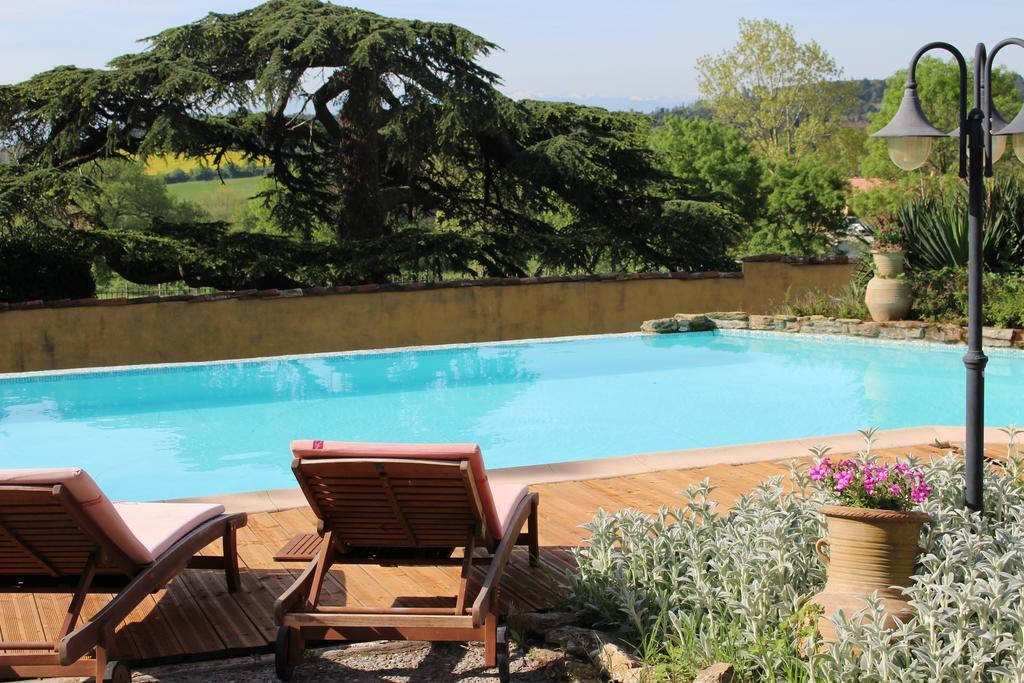Chateau De Villeneuve - Montolieu Esterno foto