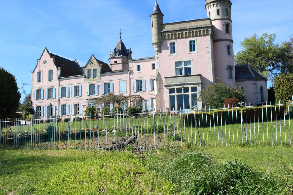 Chateau De Villeneuve - Montolieu Esterno foto