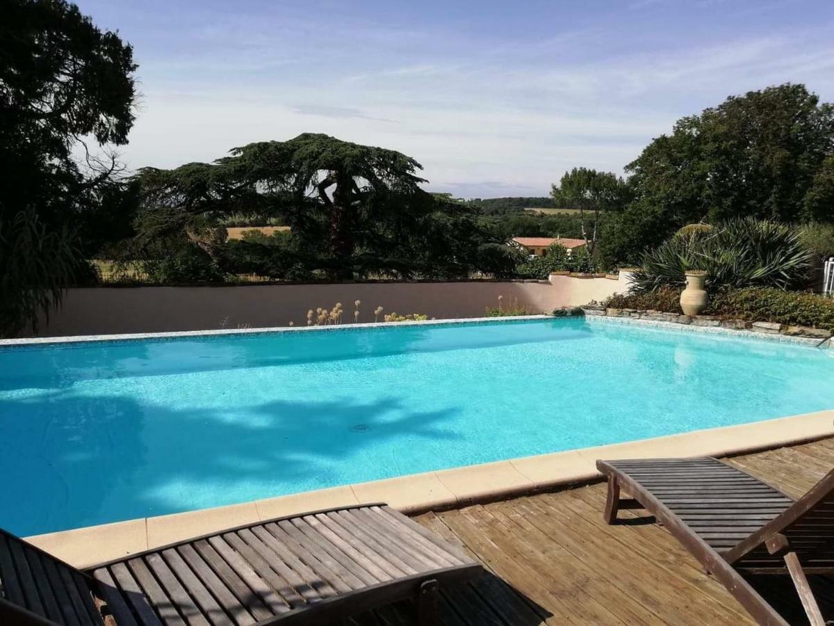 Chateau De Villeneuve - Montolieu Esterno foto